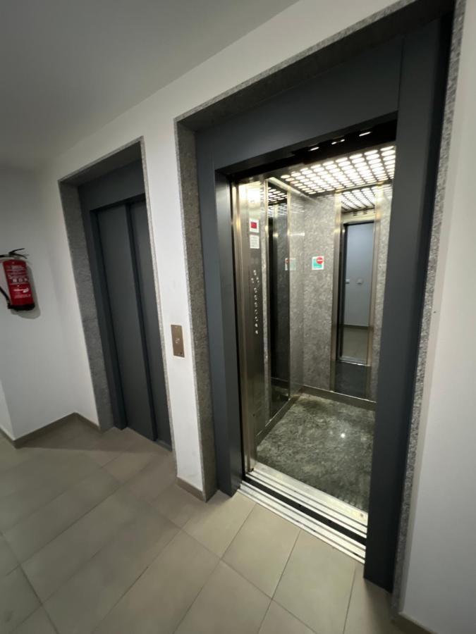 Palm Life Apartment - Free Parking Vila-real Bagian luar foto
