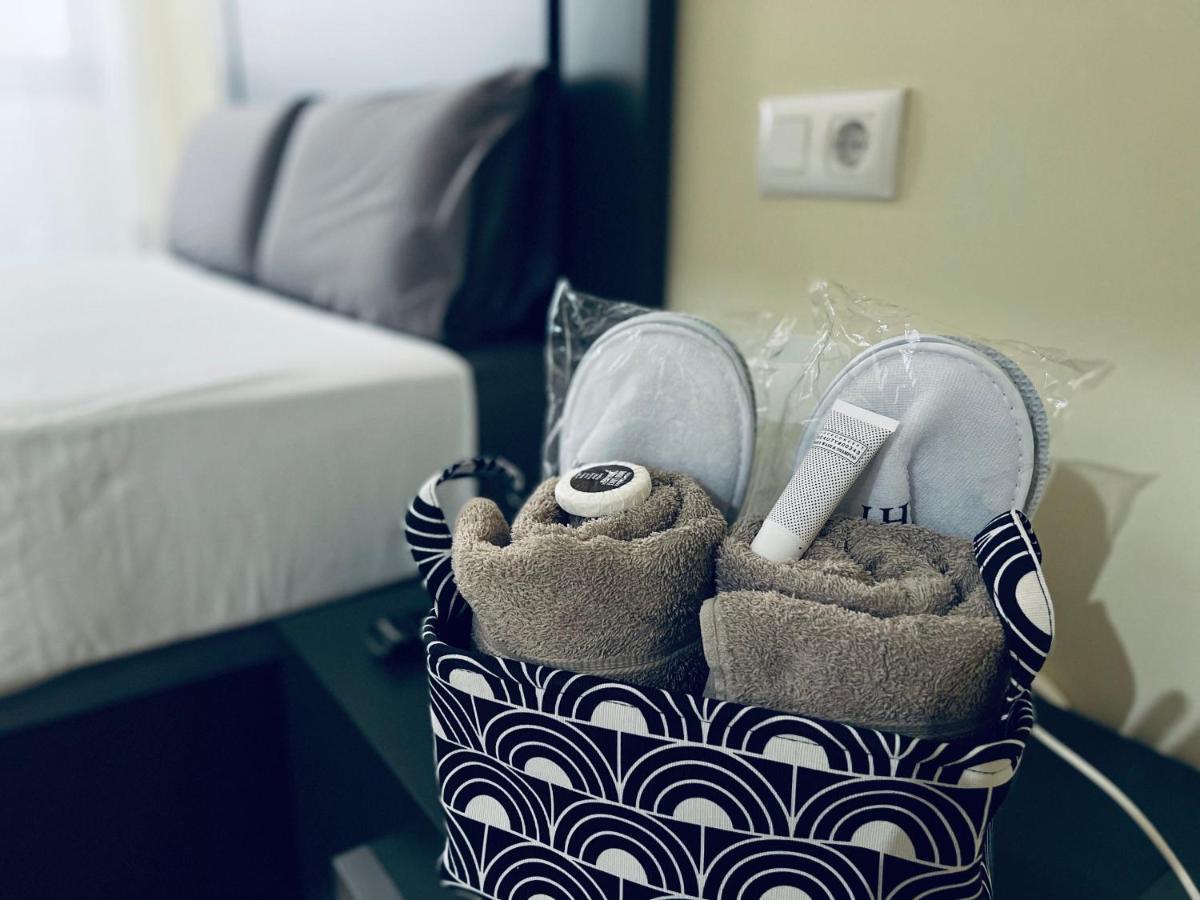 Palm Life Apartment - Free Parking Vila-real Bagian luar foto