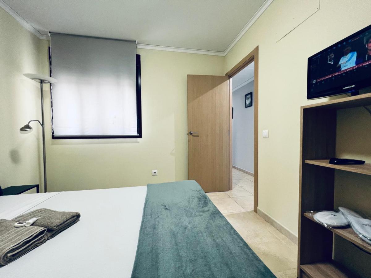 Palm Life Apartment - Free Parking Vila-real Bagian luar foto